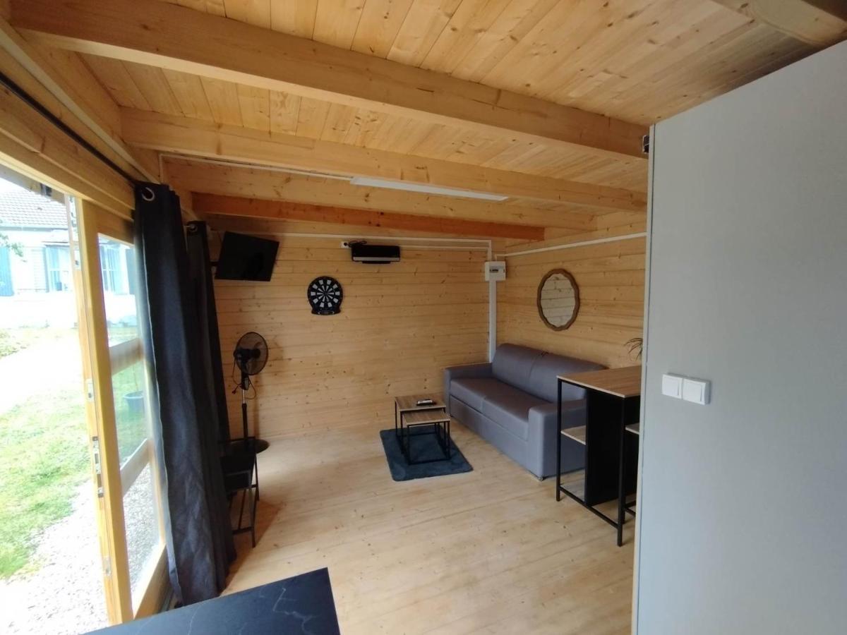 Tiny House Toute Equipee Avec Jardin Saint-Florent-sur-Cher Екстериор снимка