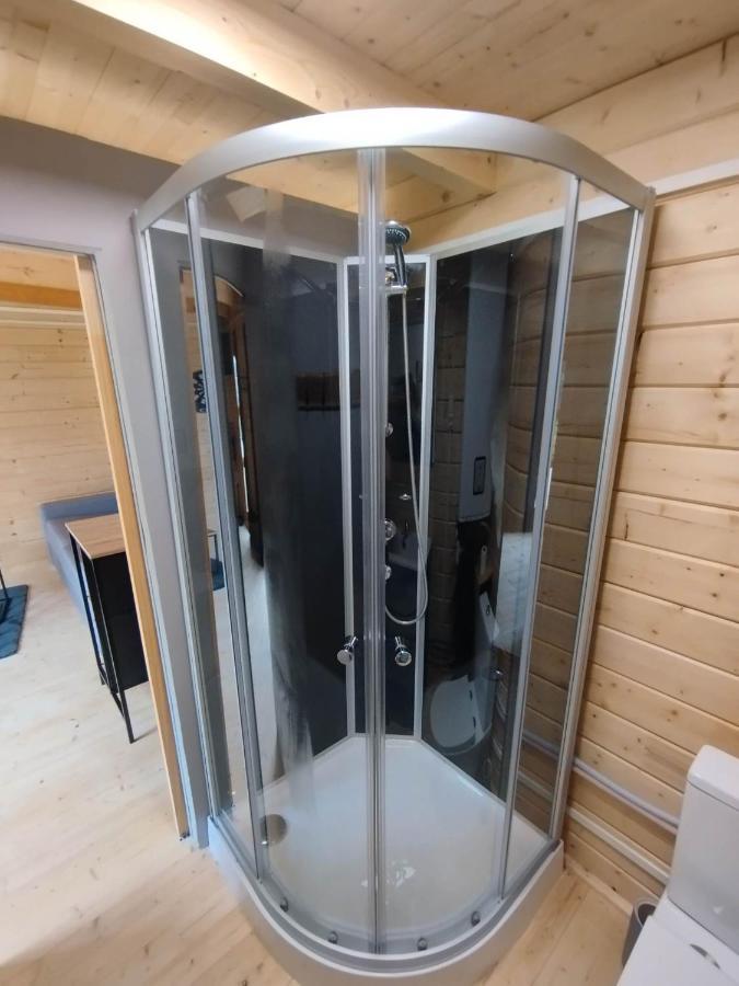 Tiny House Toute Equipee Avec Jardin Saint-Florent-sur-Cher Екстериор снимка